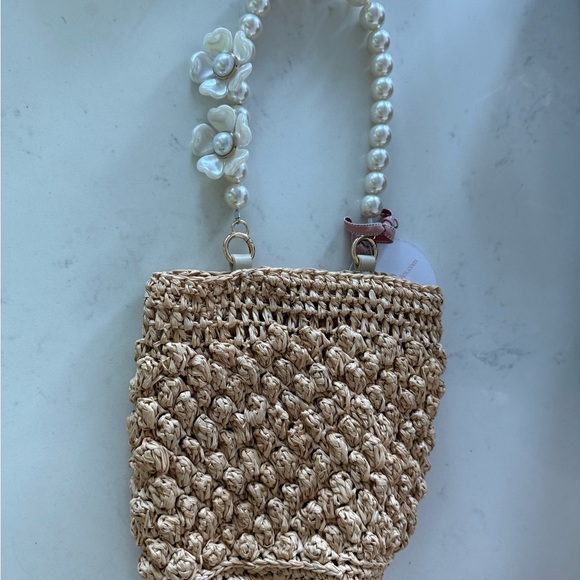 Chic Tan Woven Crossbody Bag with Pearl Strap - Picture 10 of 11